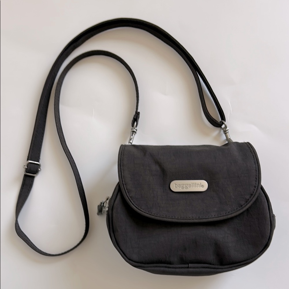 Baggallini mini crossbody bag, dark brown with red interior.